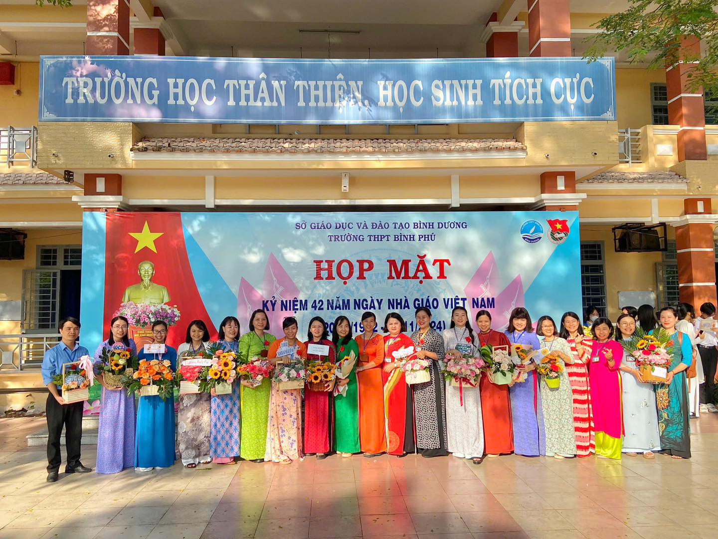 HỌP MẶT NGÀY NHÀ GIÁO VIỆT NAM 20/11/2024