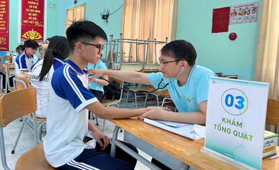 Trường THPT Bình Phú – Bình Dương tổ chức khám sức khỏe định kỳ cho viên chức, người lao động và học sinh năm học 2026 – 2027